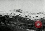 Standbild koreanischen Bauern sand Entfernen von Reis Bereich Korea, 1936, aus Sekunde 17 historischem Filmmaterial Videoclip 65675028843