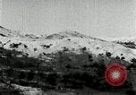 Standbild koreanischen Bauern sand Entfernen von Reis Bereich Korea, 1936, aus Sekunde 24 historischem Filmmaterial Videoclip 65675028843