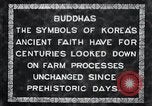 Standbild Twin Steinschnitzereien der Buddhas auf dem Berg Chan-ji Korea, 1936, aus Sekunde 9 historischem Filmmaterial Videoclip 65675028857