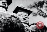 Standbild Twin Steinschnitzereien der Buddhas auf dem Berg Chan-ji Korea, 1936, aus Sekunde 55 historischem Filmmaterial Videoclip 65675028857