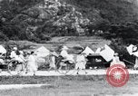Standbild koreanischen Bauern in einen Trauerzug Korea, 1936, aus Sekunde 20 historischem Filmmaterial Videoclip 65675028870