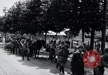 Immagine di Esercito giapponese che occupa la città come abitanti watch Kyongsong Corea, 1945, secondo 33 filmato di repertorio 65675028871