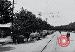 Immagine di Esercito giapponese che occupa la città come abitanti watch Kyongsong Corea, 1945, secondo 38 filmato di repertorio 65675028871