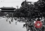 Standbild US-Firma B 184th Infanterie Regiment Kyongsong Südkorea, 1945, aus Sekunde 23 historischem Filmmaterial Videoclip 65675028873