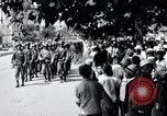 Standbild US-Firma B 184th Infanterie Regiment Kyongsong Südkorea, 1945, aus Sekunde 32 historischem Filmmaterial Videoclip 65675028873