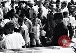 Standbild US-Firma B 184th Infanterie Regiment Kyongsong Südkorea, 1945, aus Sekunde 62 historischem Filmmaterial Videoclip 65675028873