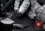 Immagine di Armi e contrabands Seoul COREA, 1948, secondo 62 filmato di repertorio 65675028876