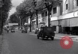 Standbild Straßen mit Menschen und Fahrzeugen Saigon Vietnam, 1955, aus Sekunde 19 historischem Filmmaterial Videoclip 65675028880