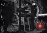 Standbild Ausschachtung in Zinkmine Franklin New Jersey USA, 1914, aus Sekunde 37 historischem Filmmaterial Videoclip 65675028897