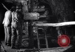 Standbild Ausschachtung in Zinkmine Franklin New Jersey USA, 1914, aus Sekunde 44 historischem Filmmaterial Videoclip 65675028897