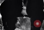 Standbild verletzt Miner's Rescue Franklin New Jersey USA, 1914, aus Sekunde 14 historischem Filmmaterial Videoclip 65675028901