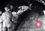 Standbild verletzt Miner's Rescue Franklin New Jersey USA, 1914, aus Sekunde 42 historischem Filmmaterial Videoclip 65675028901