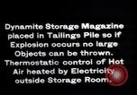 Standbild Umgang mit Dynamit und Detonatoren Franklin New Jersey USA, 1914, aus Sekunde 28 historischem Filmmaterial Videoclip 65675028918