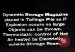 Standbild Umgang mit Dynamit und Detonatoren Franklin New Jersey USA, 1914, aus Sekunde 29 historischem Filmmaterial Videoclip 65675028918