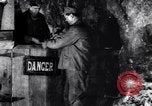 Standbild Dynamite stick Franklin New Jersey USA, 1914, aus Sekunde 24 historischem Filmmaterial Videoclip 65675028920