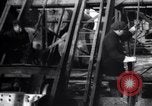 Image inspection de hissage des cordes Franklin New Jersey USA, 1914, de la seconde 31 séquences d'archives historiques vidéo 65675028926