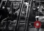 Image inspection de hissage des cordes Franklin New Jersey USA, 1914, de la seconde 37 séquences d'archives historiques vidéo 65675028926