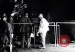 Standbild heben Zink Bergleute Franklin New Jersey USA, 1914, aus Sekunde 48 historischem Filmmaterial Videoclip 65675028929