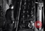 Standbild Zink Bergleute Franklin New Jersey USA, 1914, aus Sekunde 15 historischem Filmmaterial Videoclip 65675028930