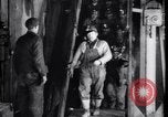 Standbild Zink Bergleute Franklin New Jersey USA, 1914, aus Sekunde 21 historischem Filmmaterial Videoclip 65675028930