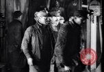Standbild Zink Bergleute Franklin New Jersey USA, 1914, aus Sekunde 35 historischem Filmmaterial Videoclip 65675028930