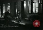 Immagine di Lavoratori in fabbrica Isbergues Francia, 1952, secondo 47 filmato di repertorio 65675028939