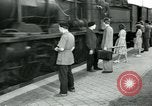 Immagine di Nelle classi del sindacalismo Parigi Francia, 1952, secondo 3 filmato di repertorio 65675028942