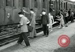 Immagine di Nelle classi del sindacalismo Parigi Francia, 1952, secondo 18 filmato di repertorio 65675028942