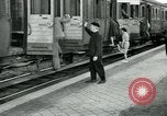 Immagine di Nelle classi del sindacalismo Parigi Francia, 1952, secondo 24 filmato di repertorio 65675028942