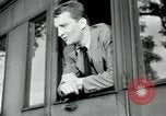 Immagine di Nelle classi del sindacalismo Parigi Francia, 1952, secondo 30 filmato di repertorio 65675028942