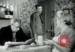 Immagine di Unione lavoratori di preavviso Isbergues Francia, 1952, secondo 6 filmato di repertorio 65675028945
