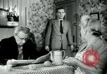 Immagine di Unione lavoratori di preavviso Isbergues Francia, 1952, secondo 7 filmato di repertorio 65675028945