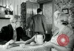 Immagine di Unione lavoratori di preavviso Isbergues Francia, 1952, secondo 30 filmato di repertorio 65675028945