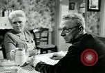 Immagine di Unione lavoratori di preavviso Isbergues Francia, 1952, secondo 46 filmato di repertorio 65675028945