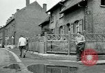 Immagine di Unione lavoratori di preavviso Isbergues Francia, 1952, secondo 54 filmato di repertorio 65675028945
