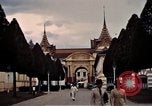 Standbild buddhistische Tempel Bangkok Thailand, 1939, aus Sekunde 22 historischem Filmmaterial Videoclip 65675028958