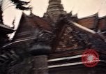 Standbild buddhistische Tempel Bangkok Thailand, 1939, aus Sekunde 61 historischem Filmmaterial Videoclip 65675028958