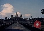 Standbild Statue von Vishnu in Siem Reap Kambodscha, 1939, aus Sekunde 8 historischem Filmmaterial Videoclip 65675028961