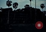 Standbild Statue von Vishnu in Siem Reap Kambodscha, 1939, aus Sekunde 54 historischem Filmmaterial Videoclip 65675028961