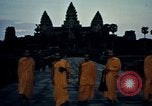 Standbild Statue von Vishnu in Siem Reap Kambodscha, 1939, aus Sekunde 62 historischem Filmmaterial Videoclip 65675028961