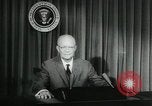 Standbild Präsident Eisenhower auf amerikanische Raumfahrtprogramm Washington DC USA, 1957, aus Sekunde 24 historischem Filmmaterial Videoclip 65675028964