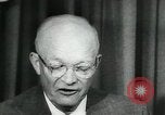Standbild Präsident Eisenhower auf amerikanische Raumfahrtprogramm Washington DC USA, 1957, aus Sekunde 38 historischem Filmmaterial Videoclip 65675028964