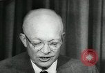 Standbild Präsident Eisenhower auf amerikanische Raumfahrtprogramm Washington DC USA, 1957, aus Sekunde 47 historischem Filmmaterial Videoclip 65675028964