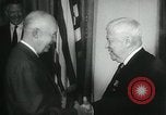 Standbild Neil McElroy H Washington DC USA, 1957, aus Sekunde 14 historischem Filmmaterial Videoclip 65675028965