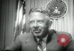 Standbild Neil McElroy H Washington DC USA, 1957, aus Sekunde 33 historischem Filmmaterial Videoclip 65675028965
