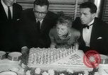 Standbild James Boyd United States USA, 1957, aus Sekunde 30 historischem Filmmaterial Videoclip 65675028967