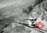 Standbild Kanadische Eisenbahn Zug British Columbia Kanada, 1957, aus Sekunde 3 historischem Filmmaterial Videoclip 65675028968
