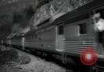 Standbild Kanadische Eisenbahn Zug British Columbia Kanada, 1957, aus Sekunde 6 historischem Filmmaterial Videoclip 65675028968