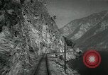 Standbild Kanadische Eisenbahn Zug British Columbia Kanada, 1957, aus Sekunde 10 historischem Filmmaterial Videoclip 65675028968