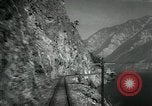 Standbild Kanadische Eisenbahn Zug British Columbia Kanada, 1957, aus Sekunde 11 historischem Filmmaterial Videoclip 65675028968